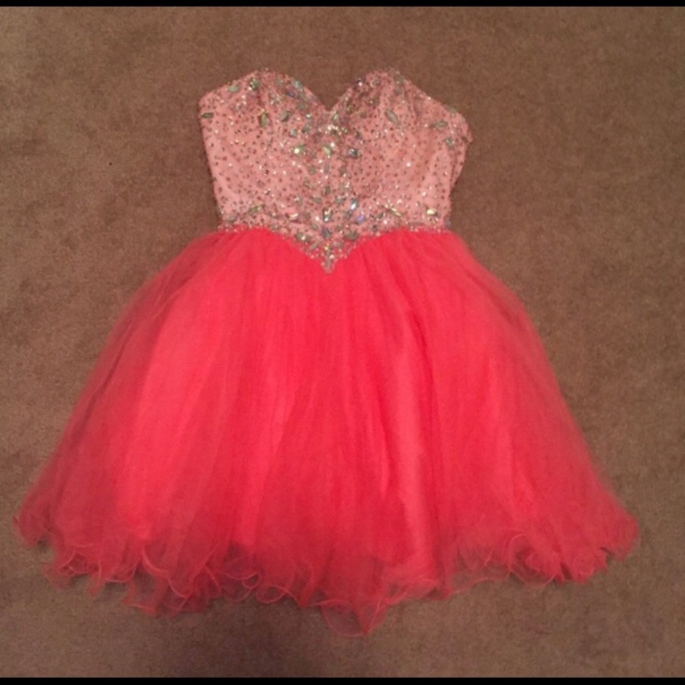 Semi dress